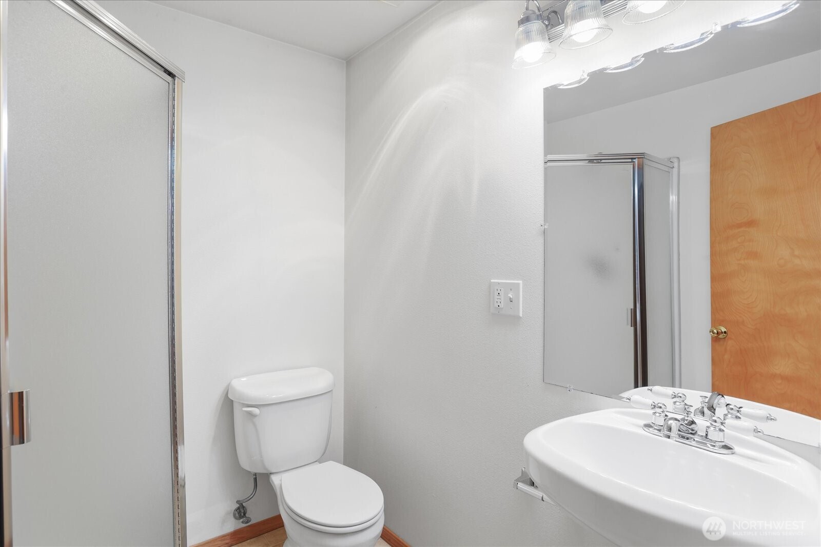 2609 W Marine View Drive #2, Everett, WA 98201