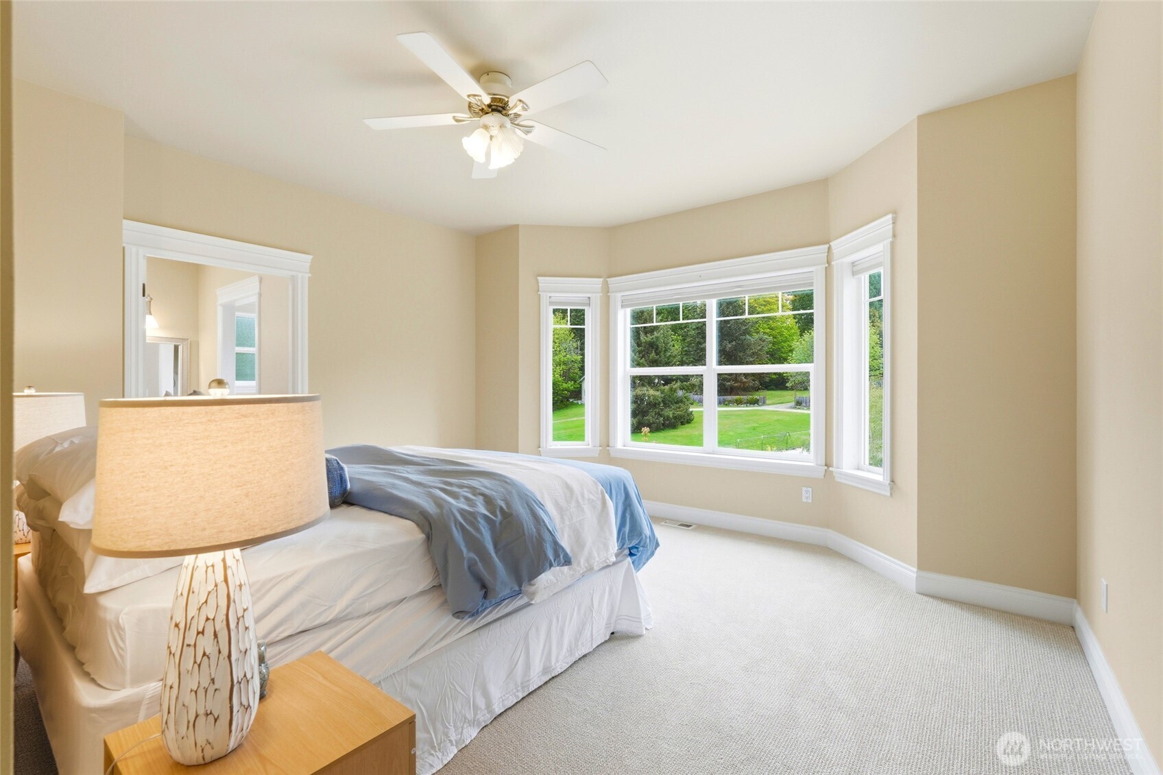 2780 S Utopian Way , Camano Island, WA 98282