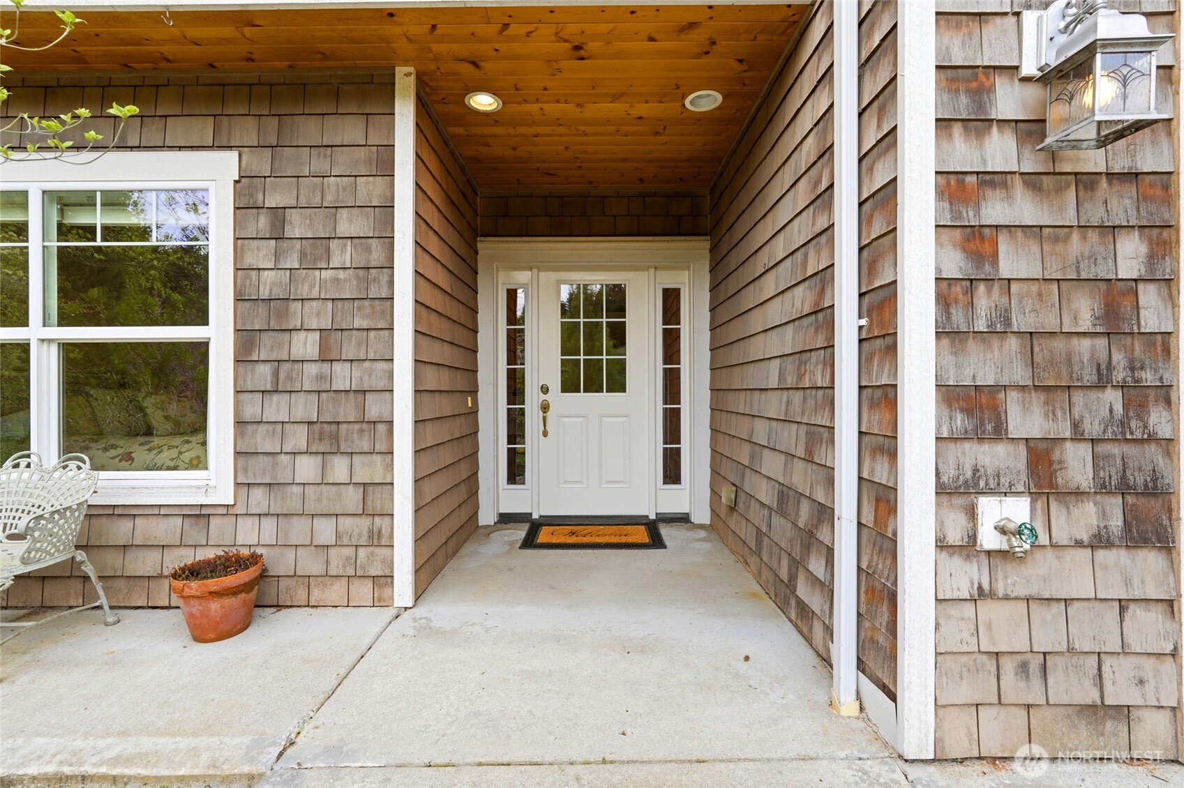 2780 S Utopian Way , Camano Island, WA 98282