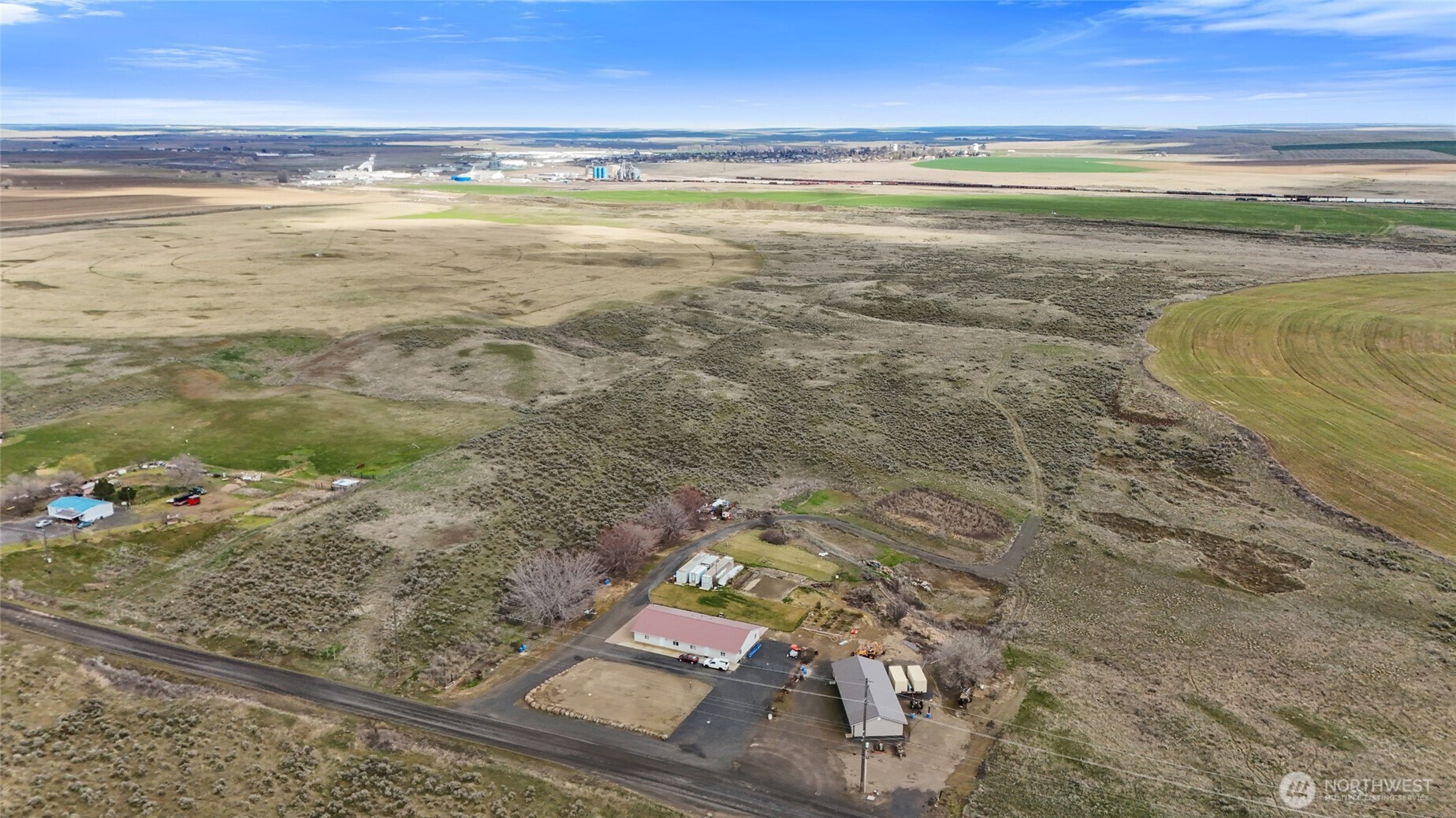 9051 SE Rd S , Warden, WA 98857