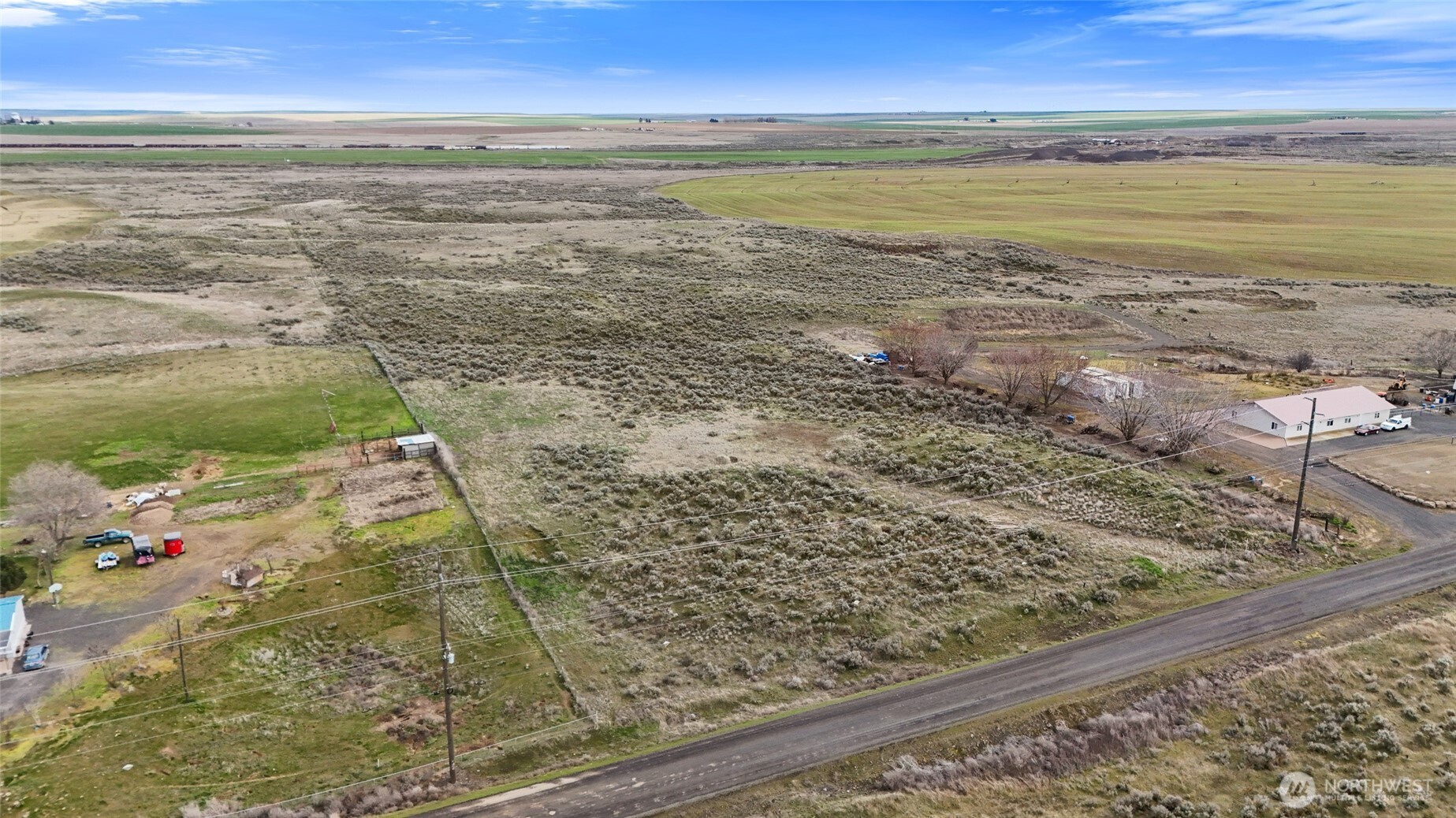 9051 SE Rd S , Warden, WA 98857