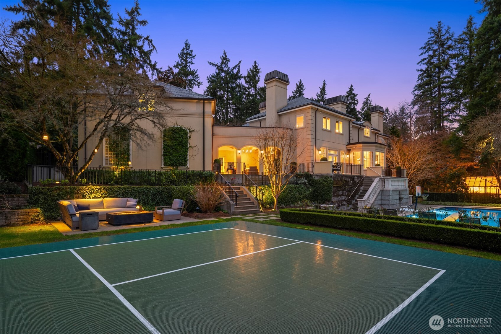 2010 79th Avenue NE, Medina, WA 98039