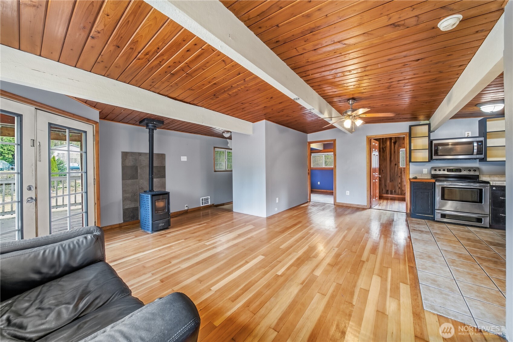 810 S Lake Roesiger Road , Snohomish, WA 98290