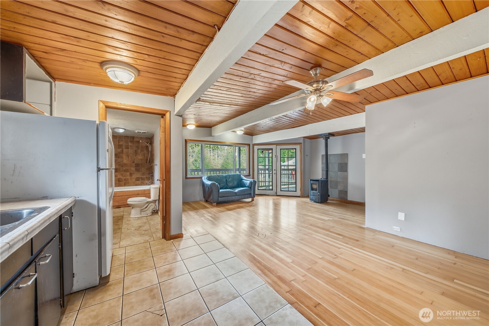 810 S Lake Roesiger Road , Snohomish, WA 98290