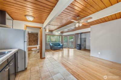 810 S Lake Roesiger Road , Snohomish, WA 98290 - Photo 17