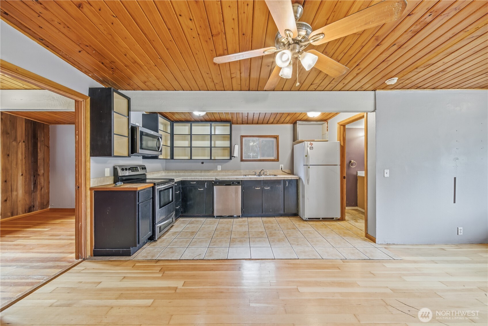 810 S Lake Roesiger Road , Snohomish, WA 98290