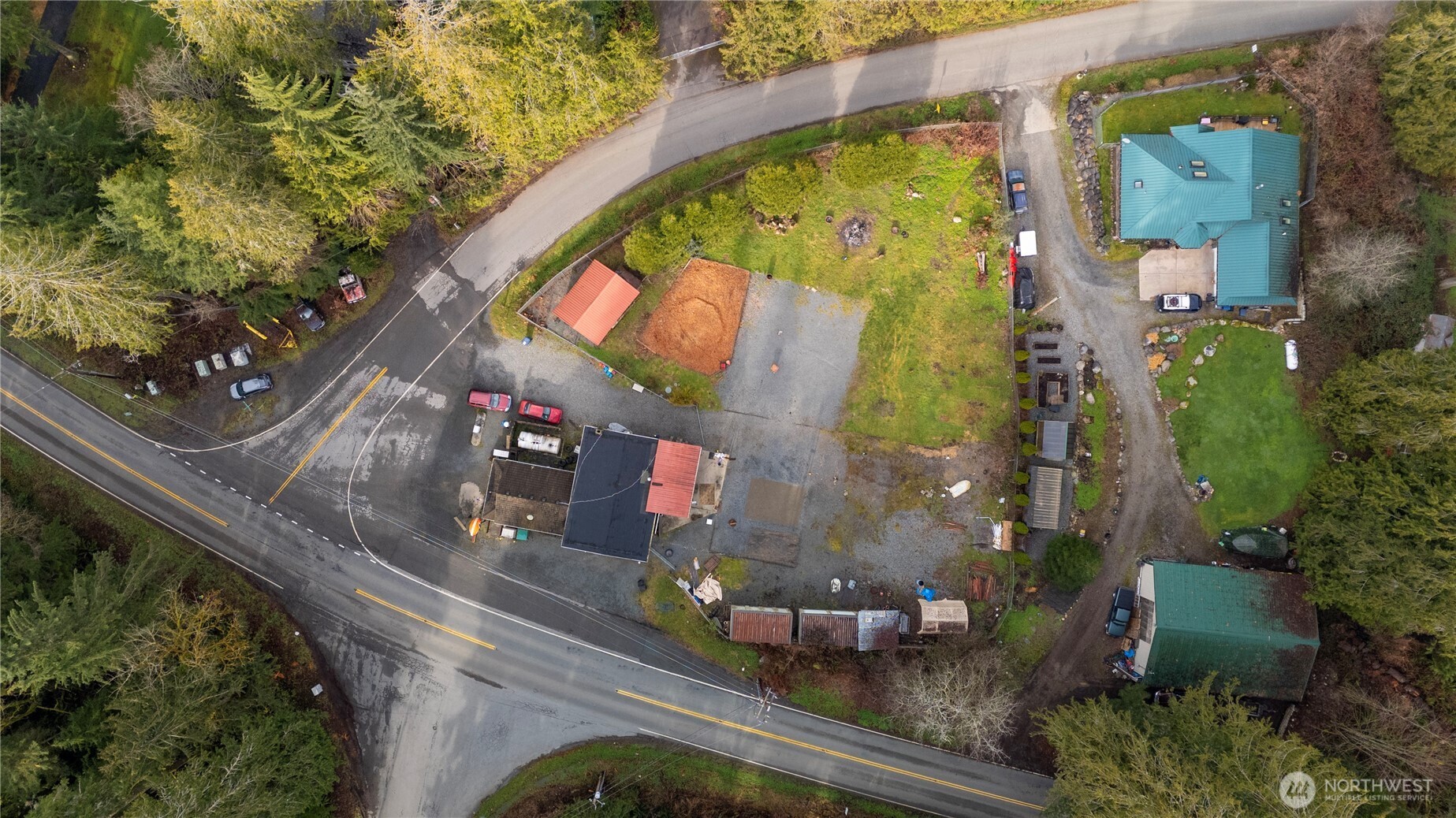 810 S Lake Roesiger Road , Snohomish, WA 98290