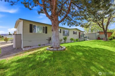 240 Skyline Drive , Richland, WA 99352 - Photo 2