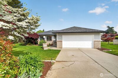 2105 Sutton Place , Wenatchee, WA 98801 - Photo 1