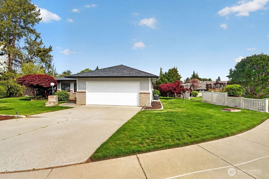 2105 Sutton Place , Wenatchee, WA 98801