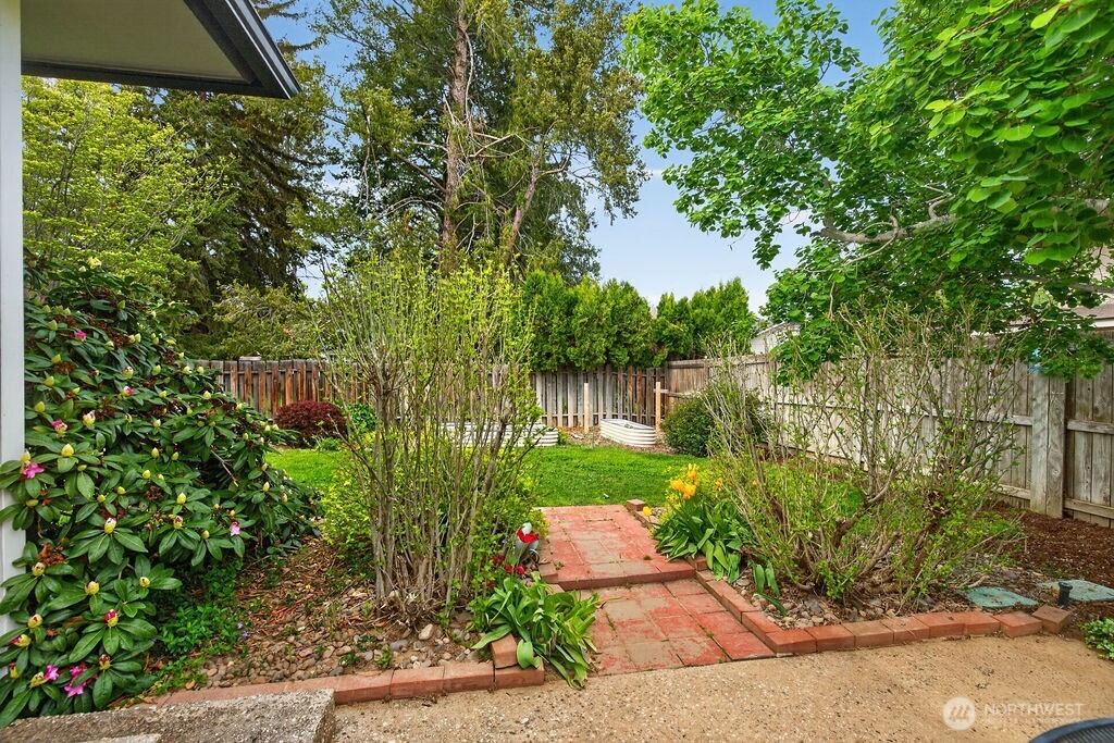 2105 Sutton Place , Wenatchee, WA 98801