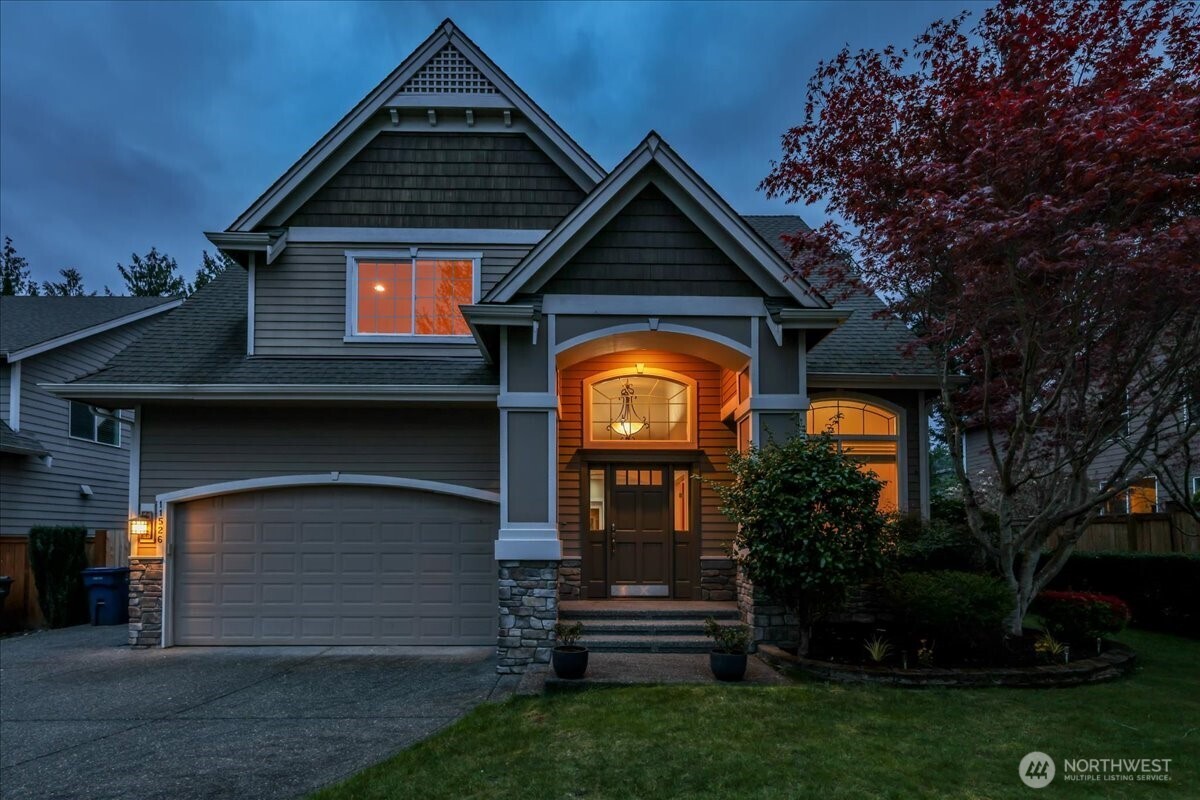 11526 160th Court NE, Redmond, WA 98052-2635
