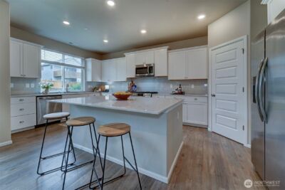 1013 Timberline Avenue , Bremerton, WA 98312 - Photo 9