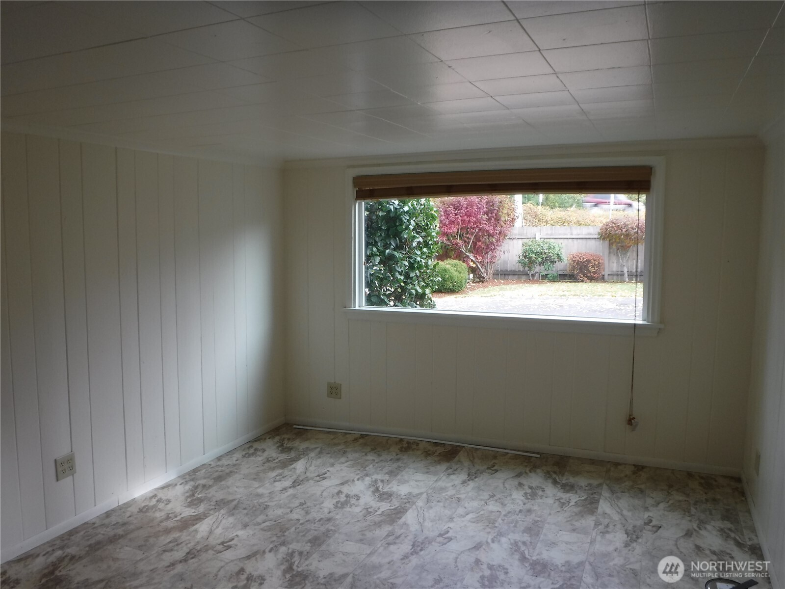 1275 Northlake Way NW, Bremerton, WA 98312