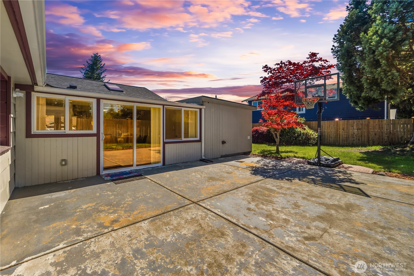 23108 50th Avenue W, Mountlake Terrace, WA 98043