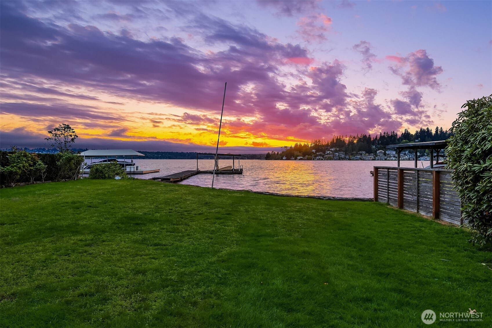 1811 1/2 10th Street W, Kirkland, WA 98033