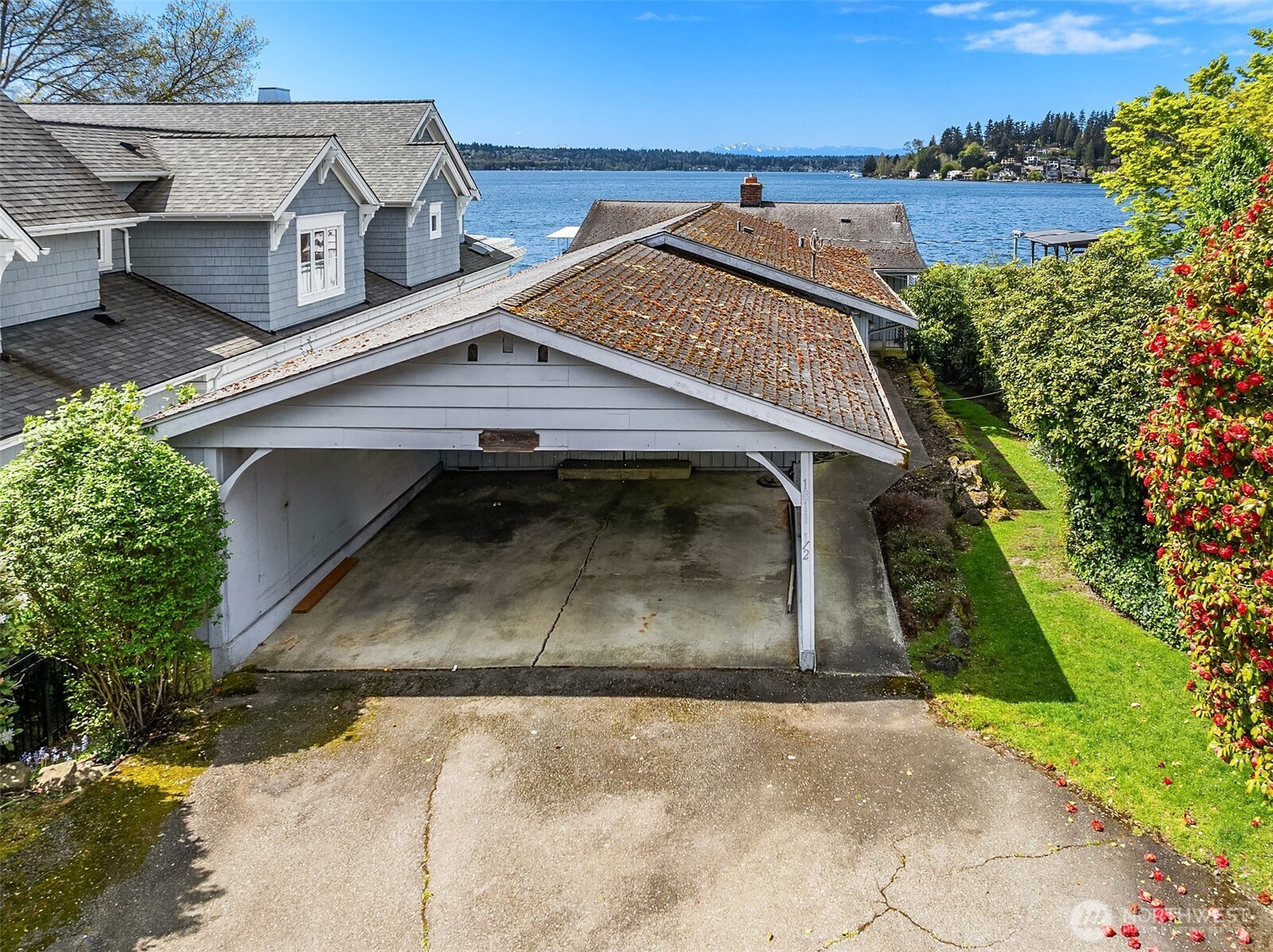 1811 1/2 10th Street W, Kirkland, WA 98033