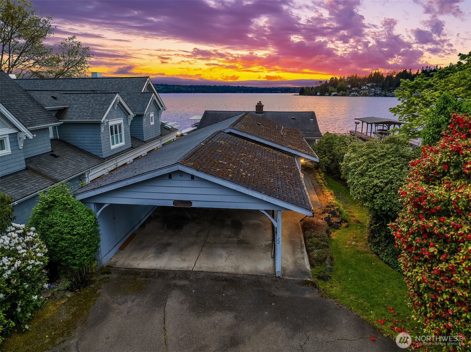 1811 1/2 10th Street W, Kirkland, WA 98033