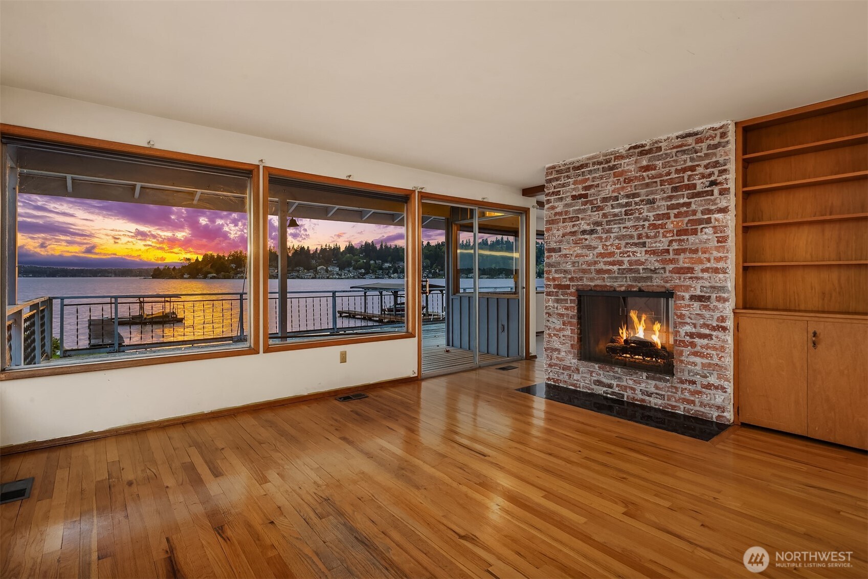 1811 1/2 10th Street W, Kirkland, WA 98033