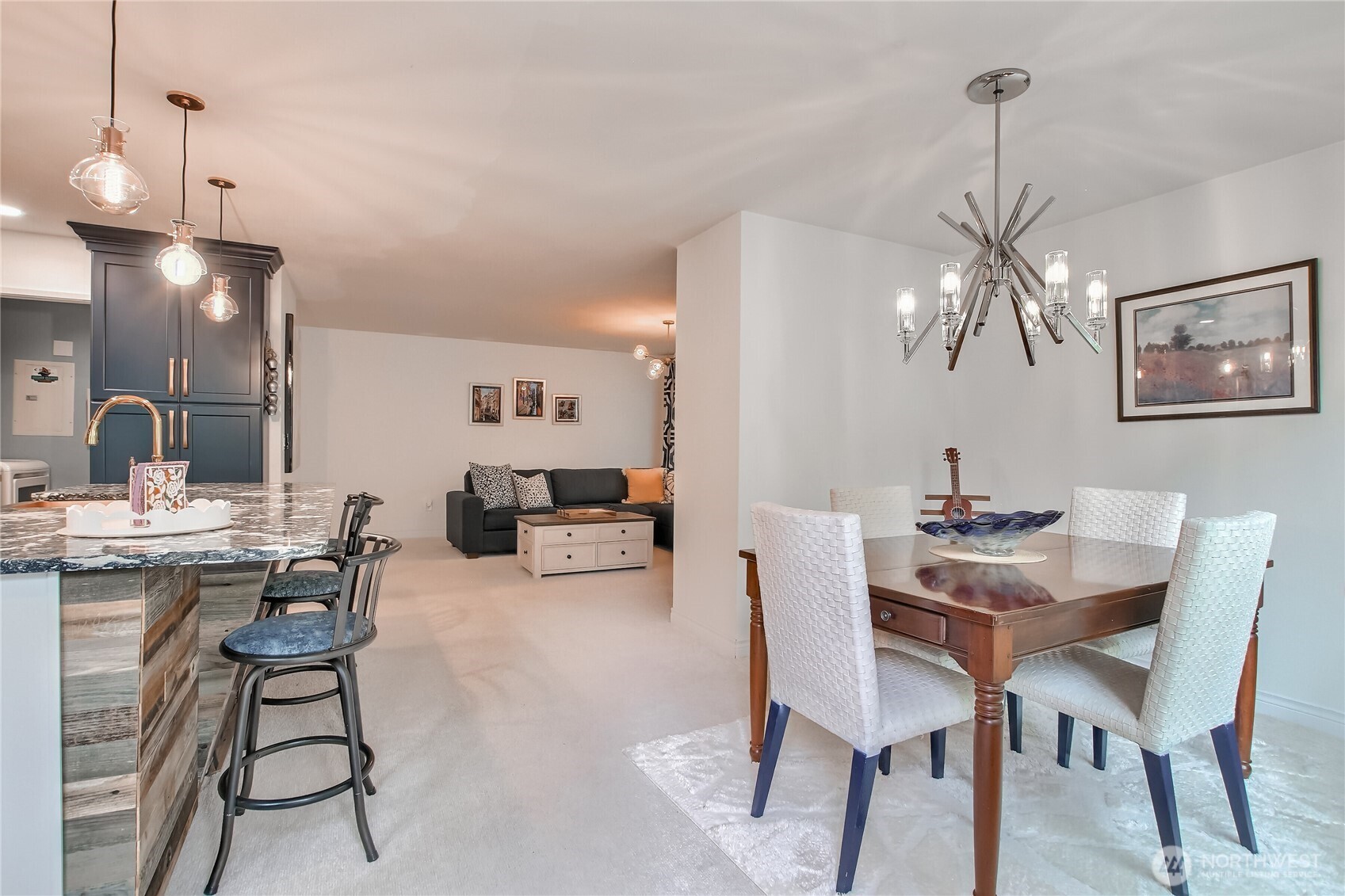 4101 220th Place SE #2053, Issaquah, WA 98029-9273