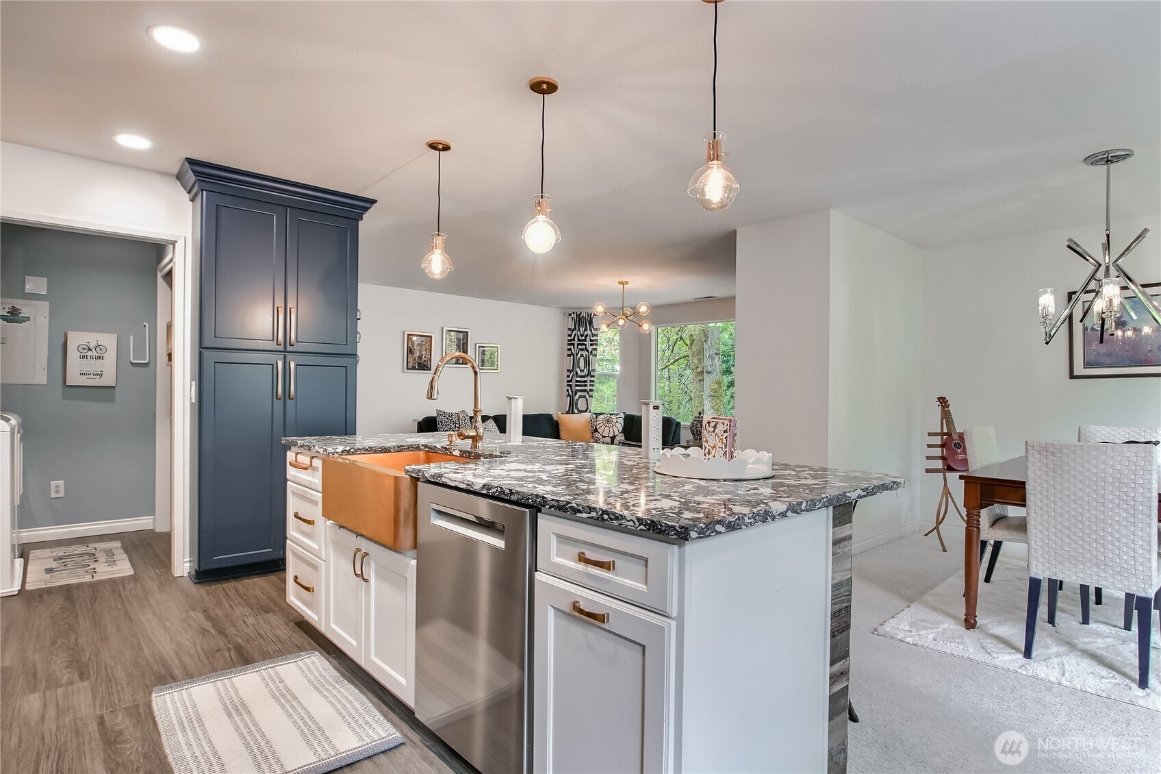 4101 220th Place SE #2053, Issaquah, WA 98029-9273