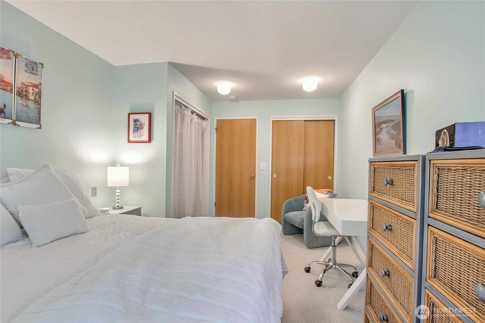 4101 220th Place SE #2053, Issaquah, WA 98029-9273