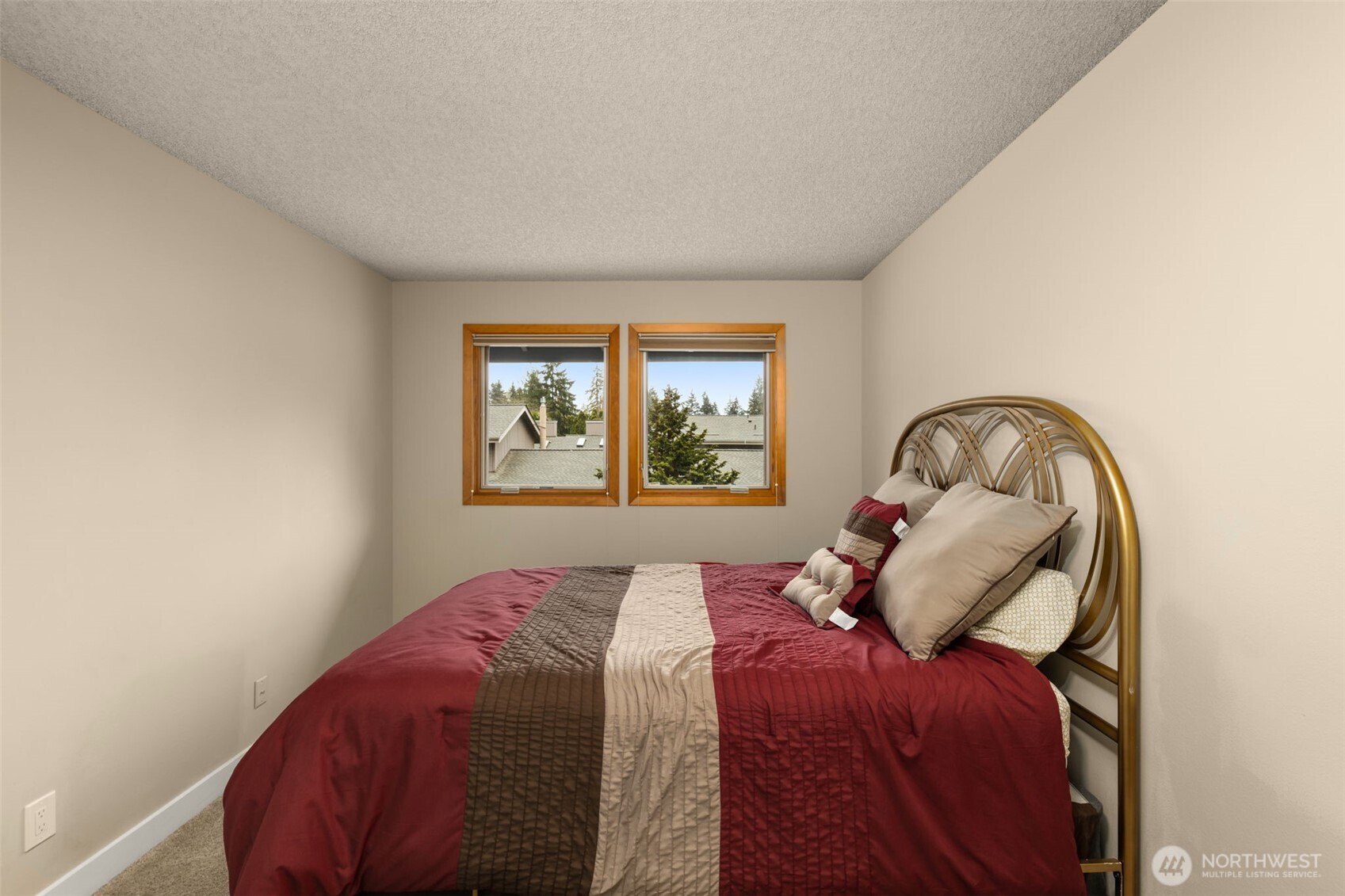 14226 NE 2nd Place #65, Bellevue, WA 98007