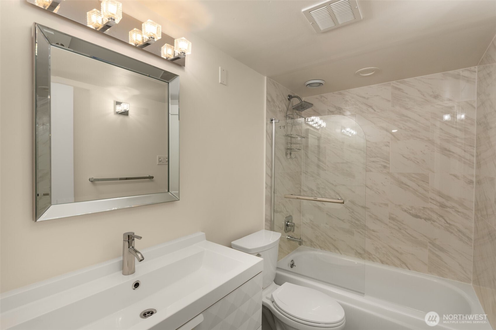 14226 NE 2nd Place #65, Bellevue, WA 98007