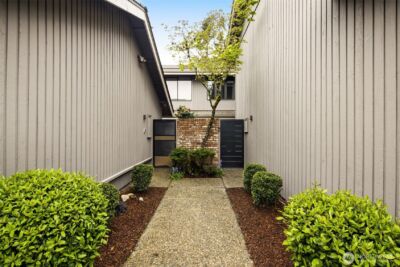 14226 NE 2nd Place #65, Bellevue, WA 98007 - Photo 34