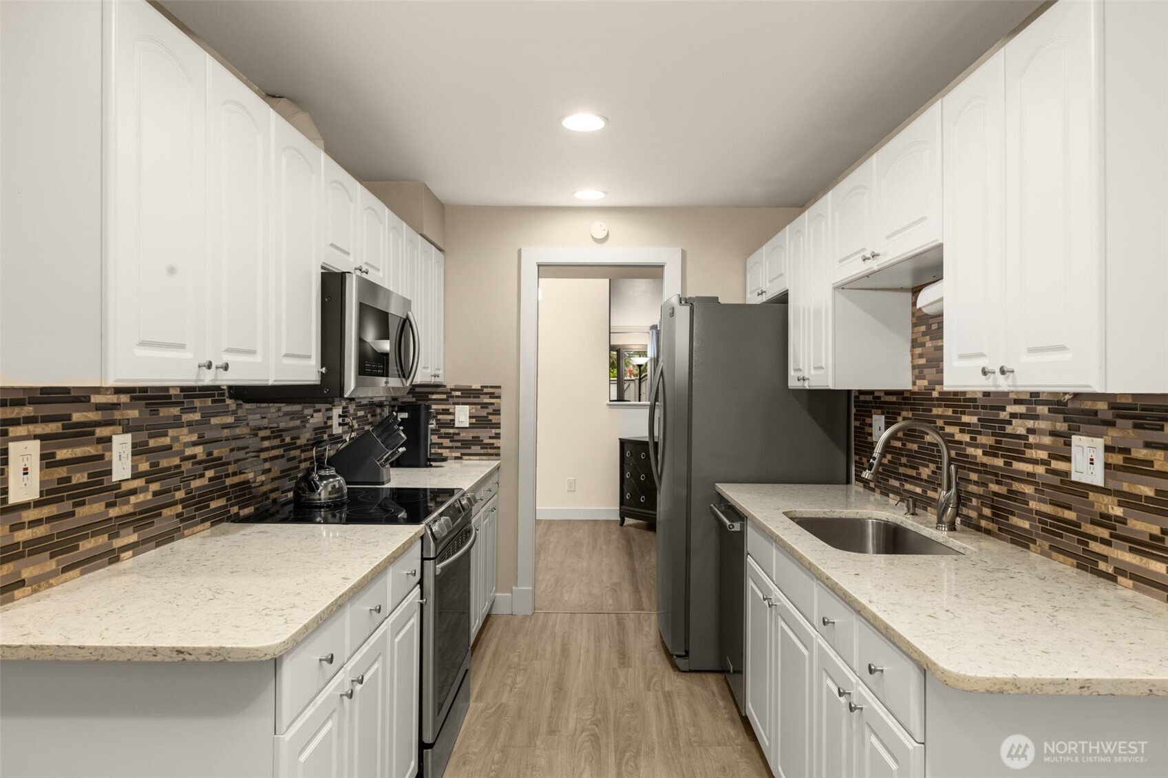 14226 NE 2nd Place #65, Bellevue, WA 98007