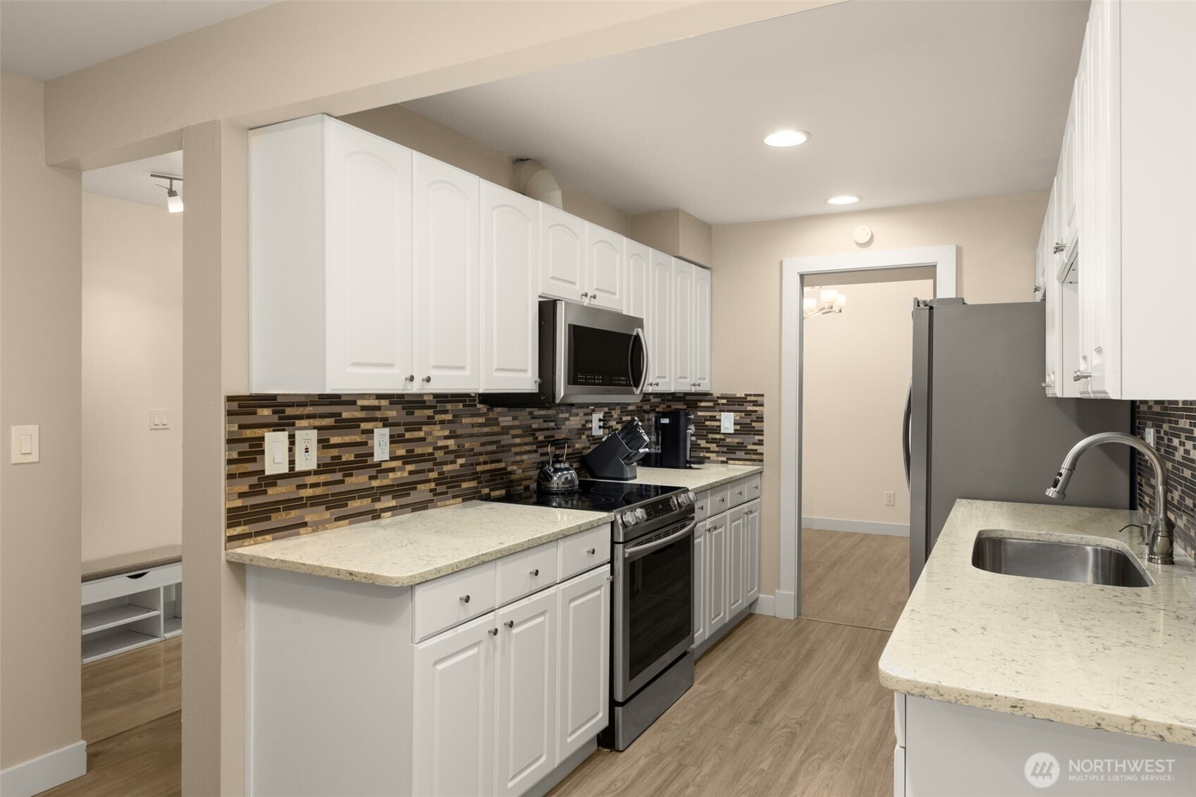 14226 NE 2nd Place #65, Bellevue, WA 98007