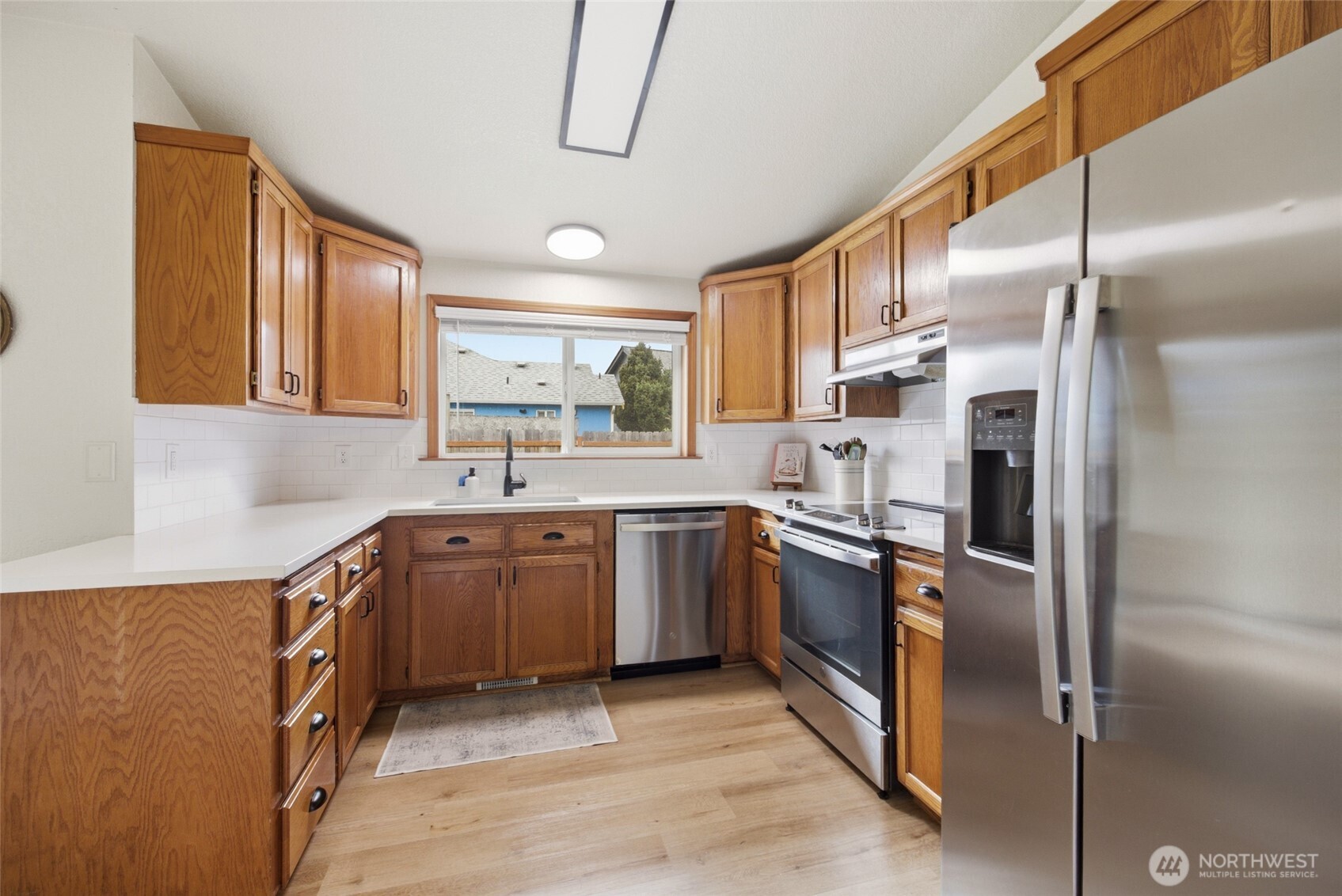 5725 58th Court SE, Lacey, WA 98513
