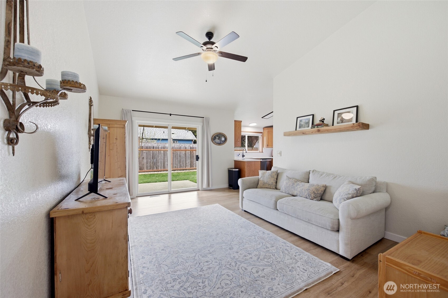 5725 58th Court SE, Lacey, WA 98513