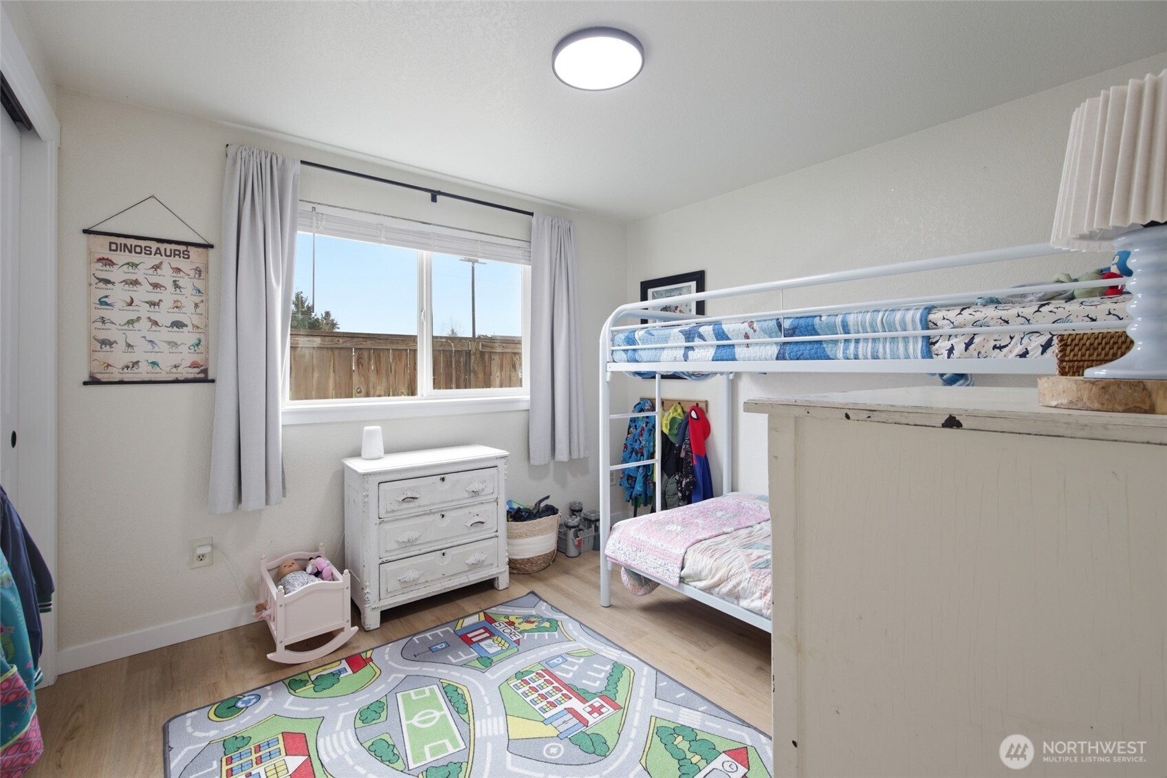 5725 58th Court SE, Lacey, WA 98513