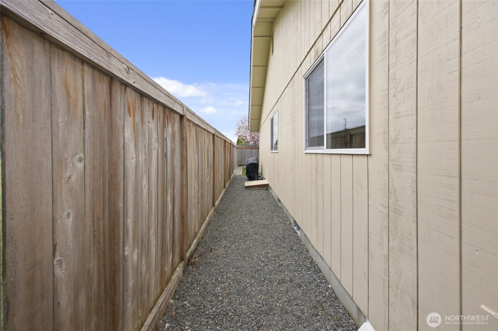 5725 58th Court SE, Lacey, WA 98513