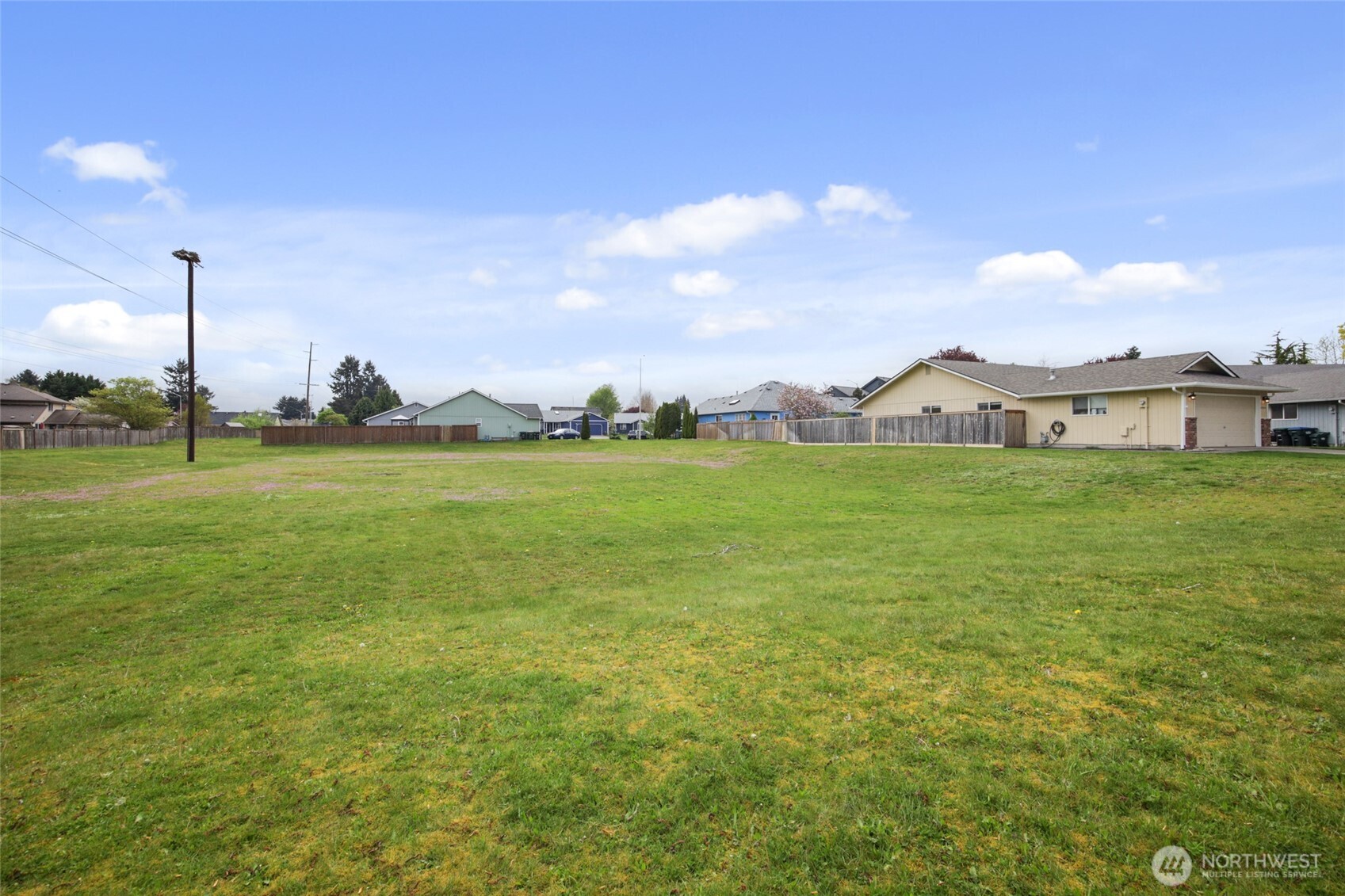 5725 58th Court SE, Lacey, WA 98513