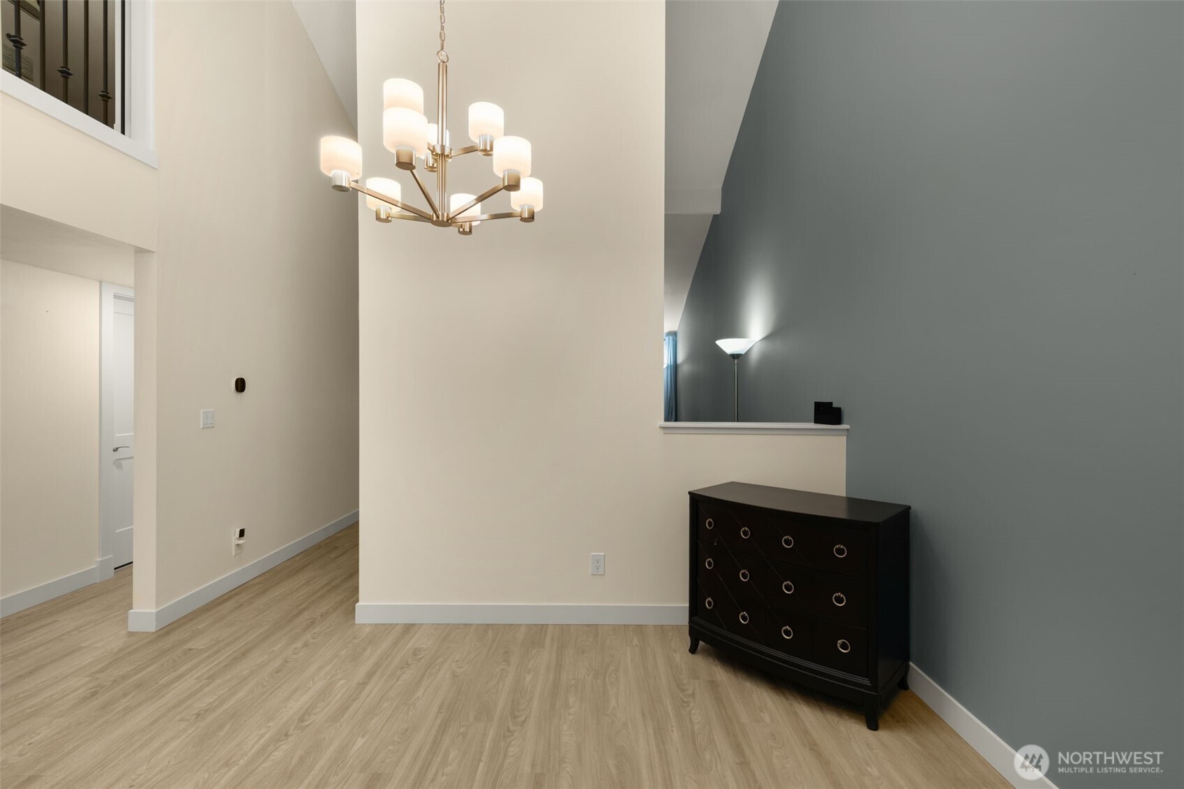 14226 NE 2nd Place #65, Bellevue, WA 98007