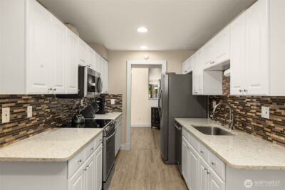 14226 NE 2nd Place #65, Bellevue, WA 98007 - Photo 7
