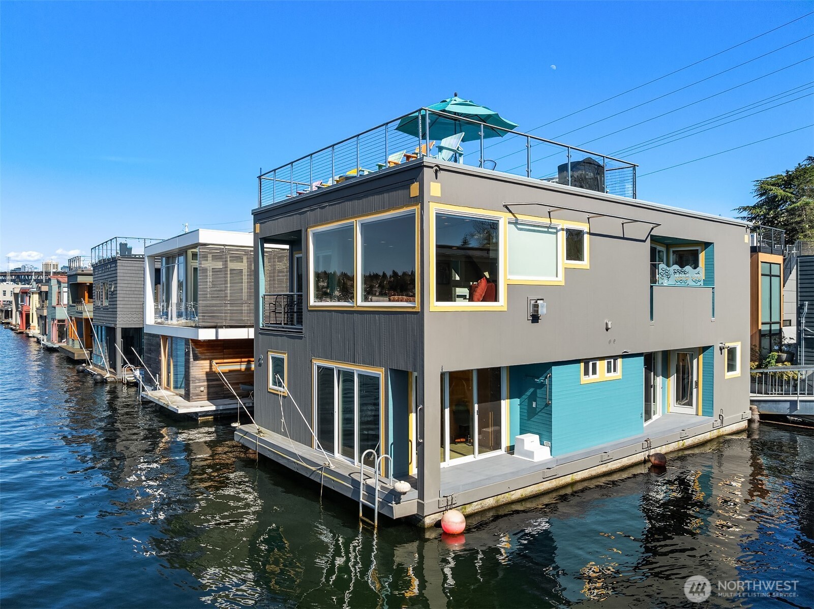 10 E Roanoke Street #2, Seattle, WA 98102-3281