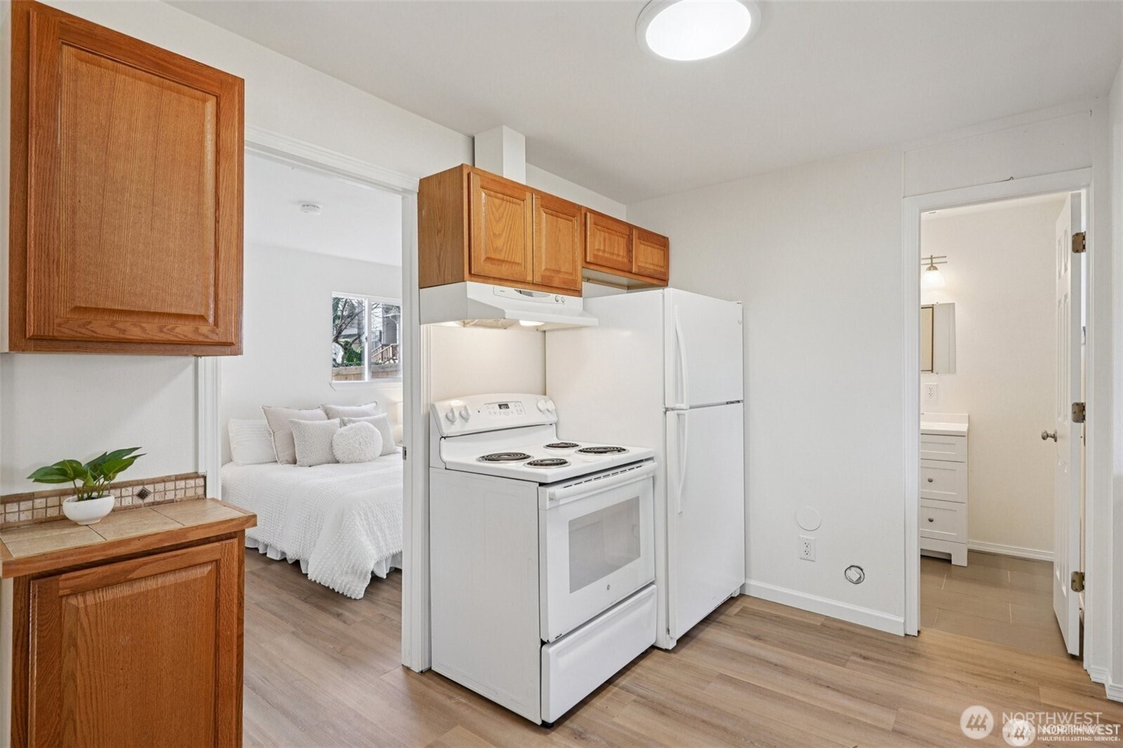 1213 S J Street , Tacoma, WA 98405