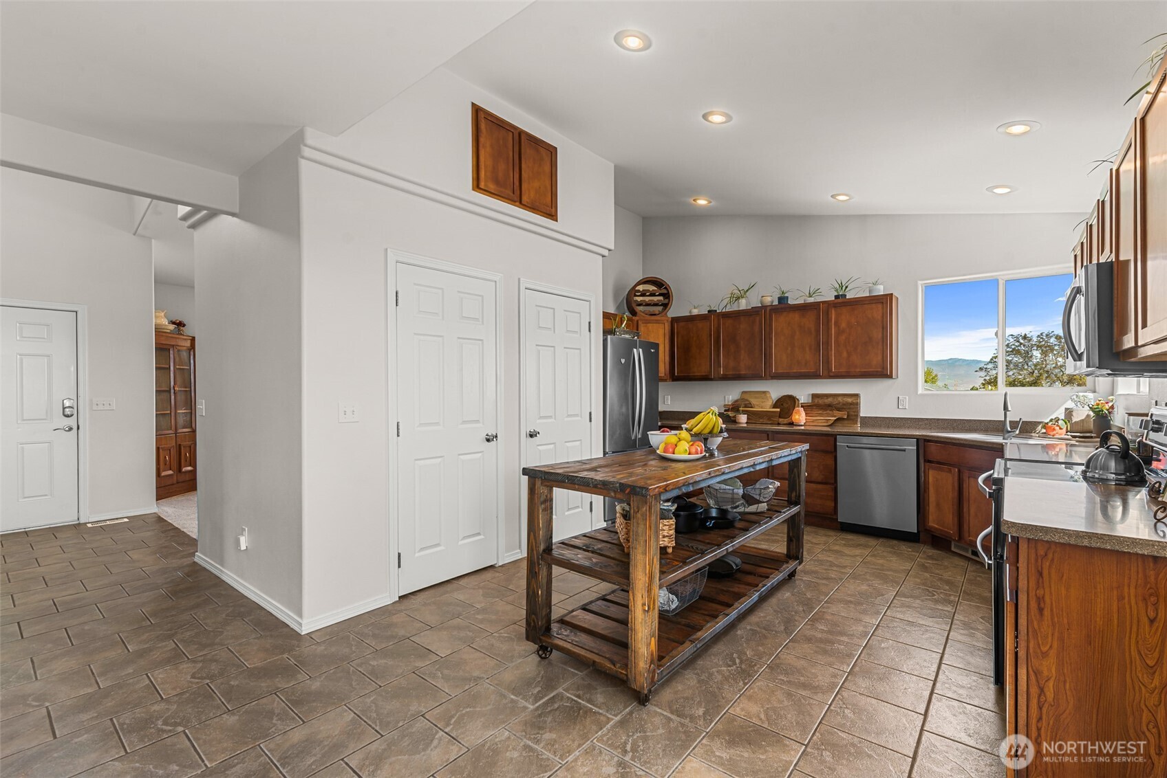 1631 Fuller Street , Wenatchee, WA 98801