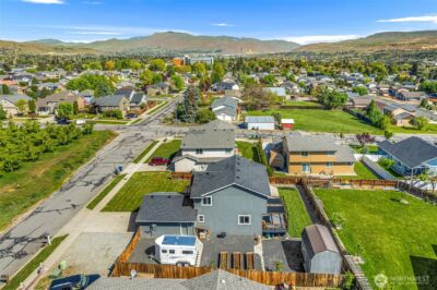 1631 Fuller Street , Wenatchee, WA 98801 - Photo 3