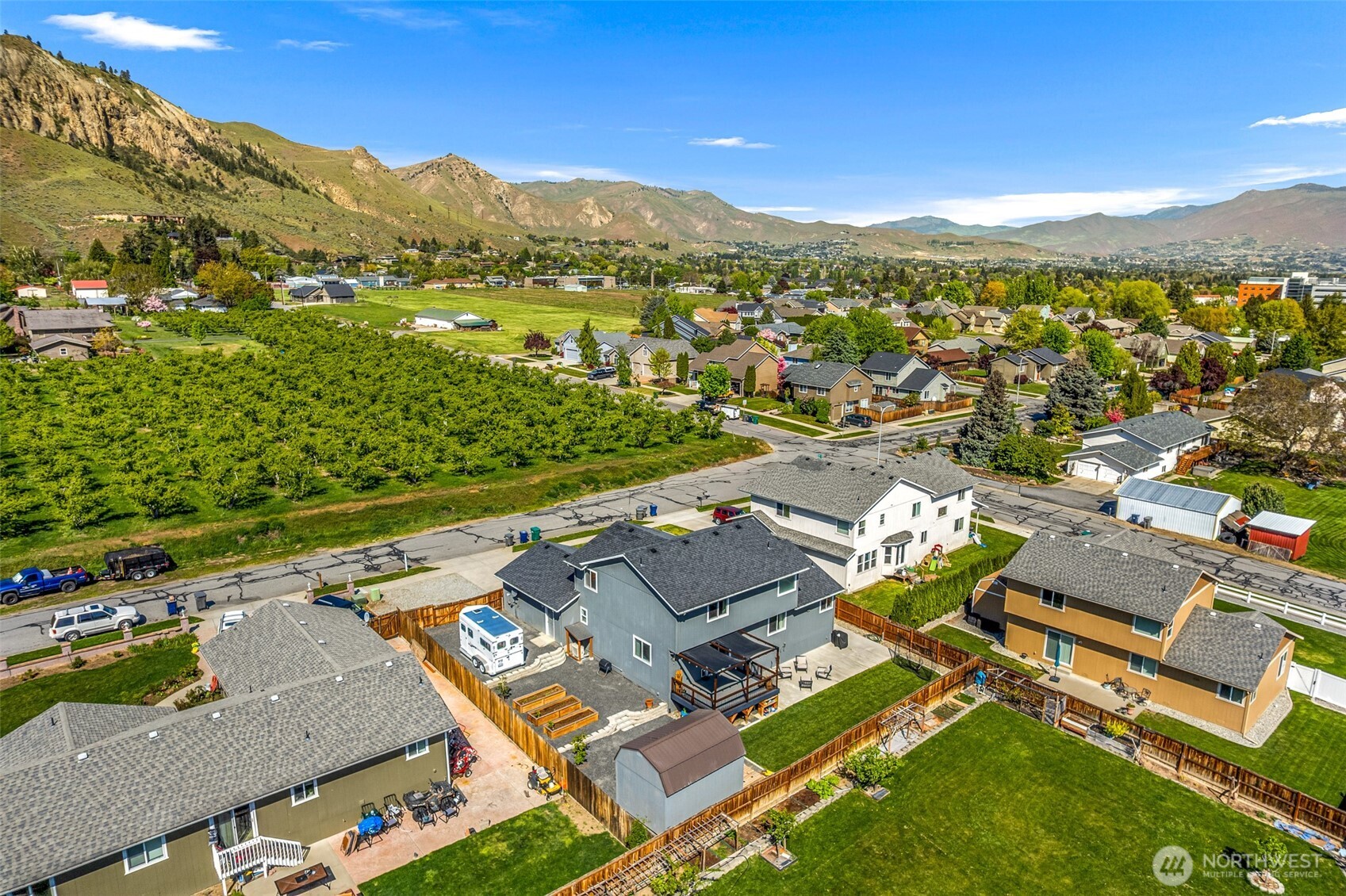1631 Fuller Street , Wenatchee, WA 98801