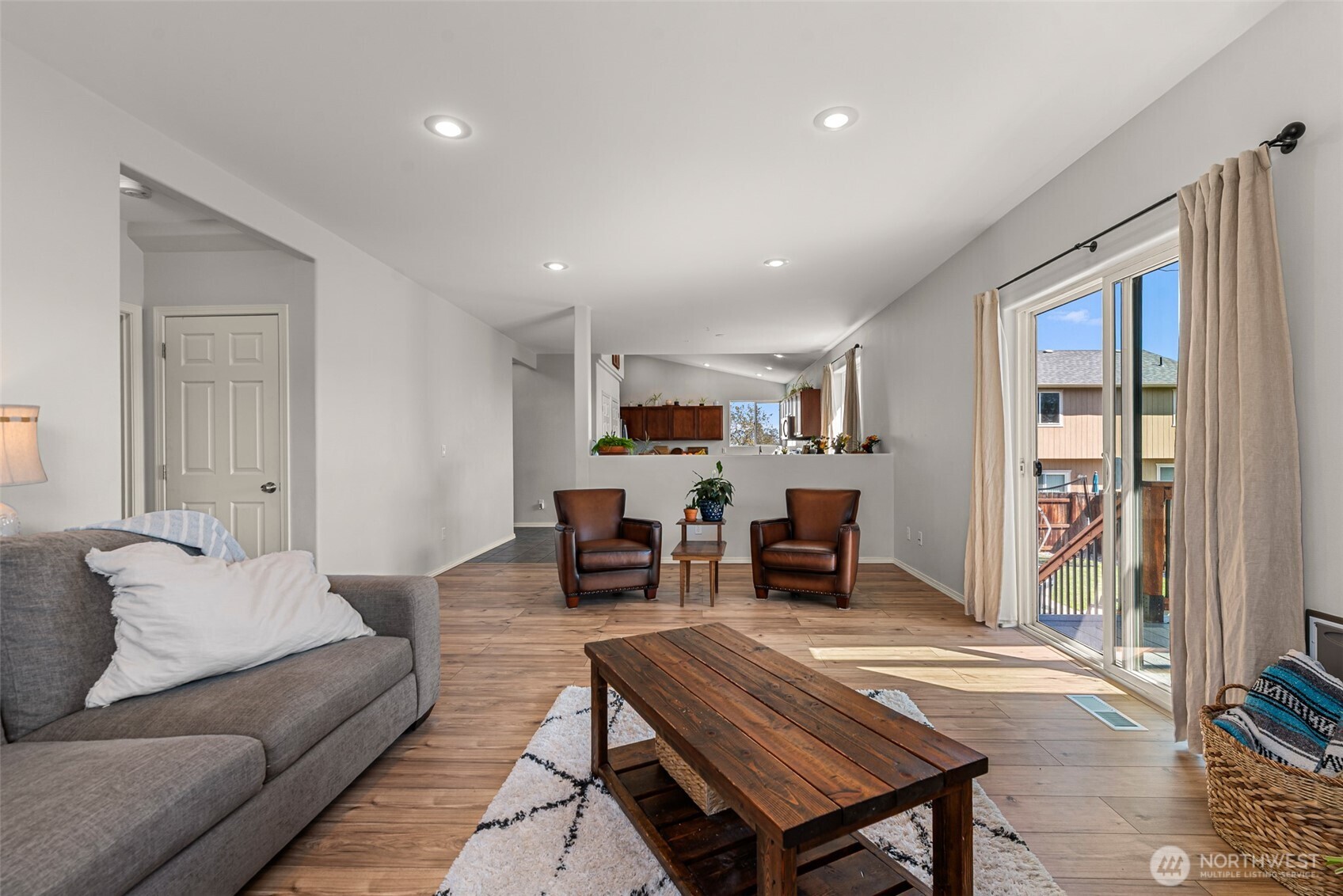 1631 Fuller Street , Wenatchee, WA 98801