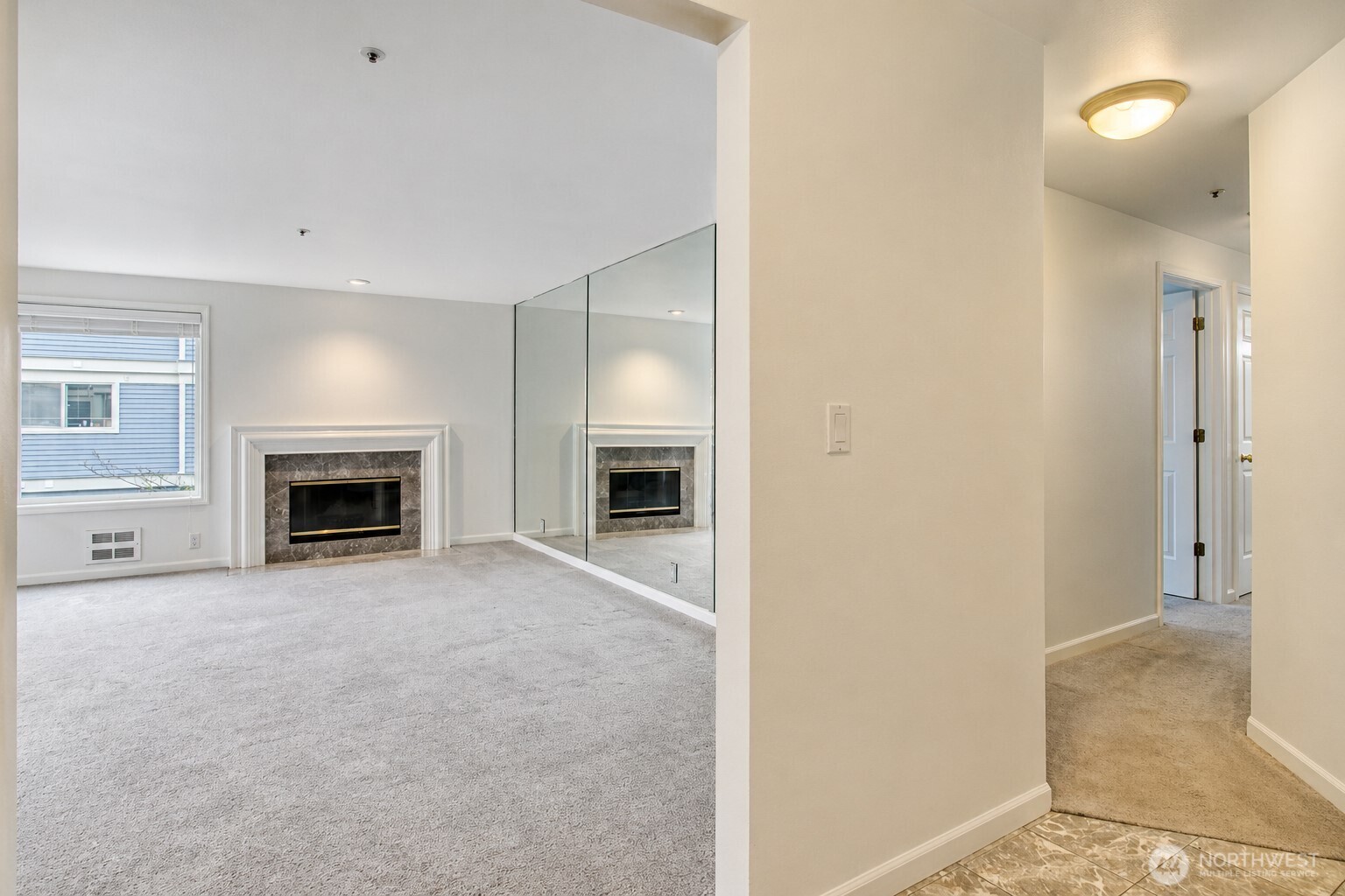 8260 53rd Avenue W #202, Mukilteo, WA 98275-2671