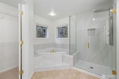 15733 NE 165th St , Woodinville, WA 98072 - Photo 25