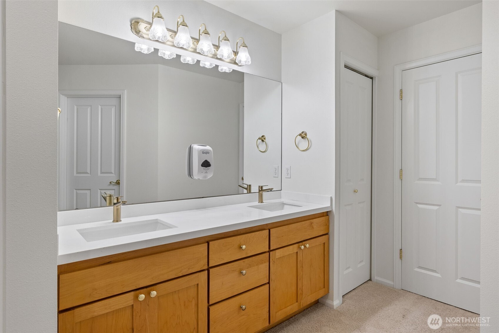 15733 NE 165th St , Woodinville, WA 98072