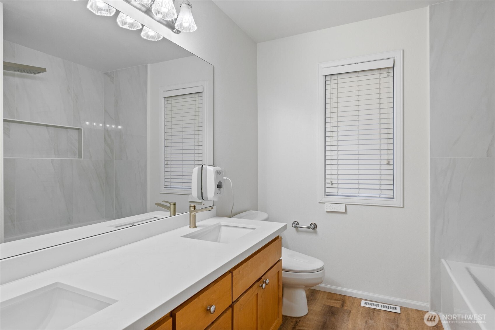 15733 NE 165th St , Woodinville, WA 98072