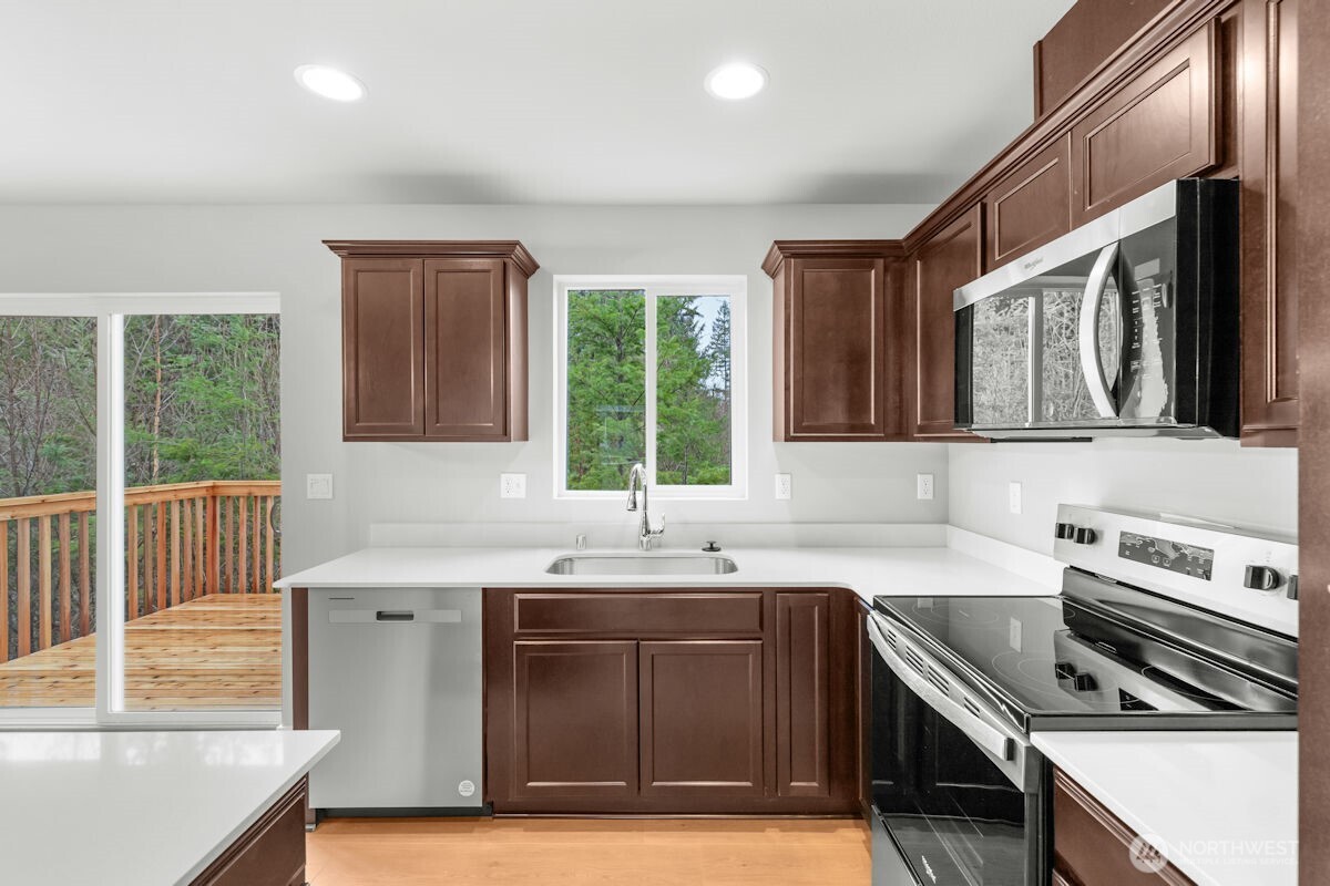 8117 108th Street NE #1A, Marysville, WA 98271
