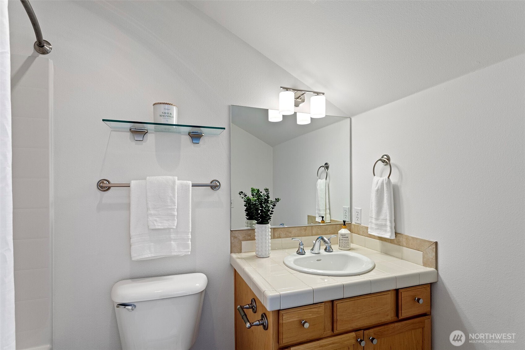 6521 25th Avenue NE #C, Seattle, WA 98115